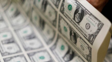 Dívida pública dos Estados Unidos supera quarenta trilhões de dólares e acende debate entre economistas