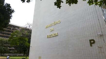 Governo Central registra superávit primário de 10,8 bilhões de reais em julho e atinge melhor resultado para o mês desde 2022