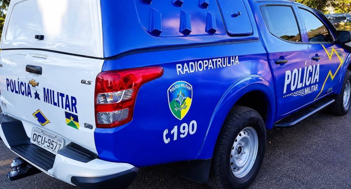Homem é preso pela Polícia Militar após ameaçar matar a própria irmã em RO