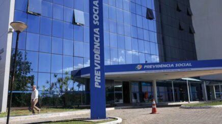 INSS libera empréstimo consignado para beneficiários sem biometria facial com novas regras de segurança no aplicativo