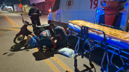 Jovem fica gravemente ferida após queda de moto em Porto Velho