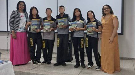 Literatura em Destaque: Escritoras da AJEB RO atuam em parceria com alunos da rede estadual