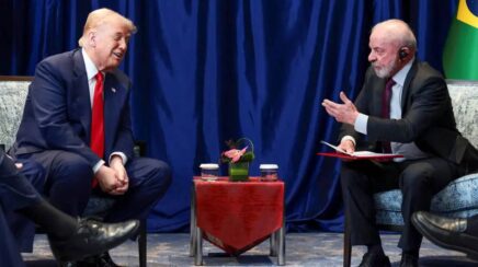 Governos de Brasil e EUA retomam diálogo comercial após ligação entre Lula e Trump