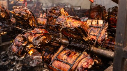 Maior festival gastronômico do Brasil chega pela primeira vez a Porto Velho com edição inspirada em clássicos do rock