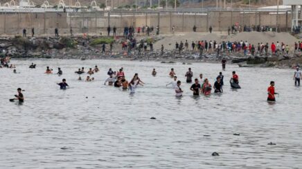 Meta e TikTok vão verificar conteúdo sobre fronteiras após crise migratória em Ceuta