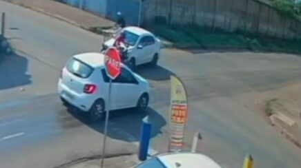 Motociclista fica ferido após colisão envolvendo carro e múltiplos veículos na Zona Leste de Porto Velho