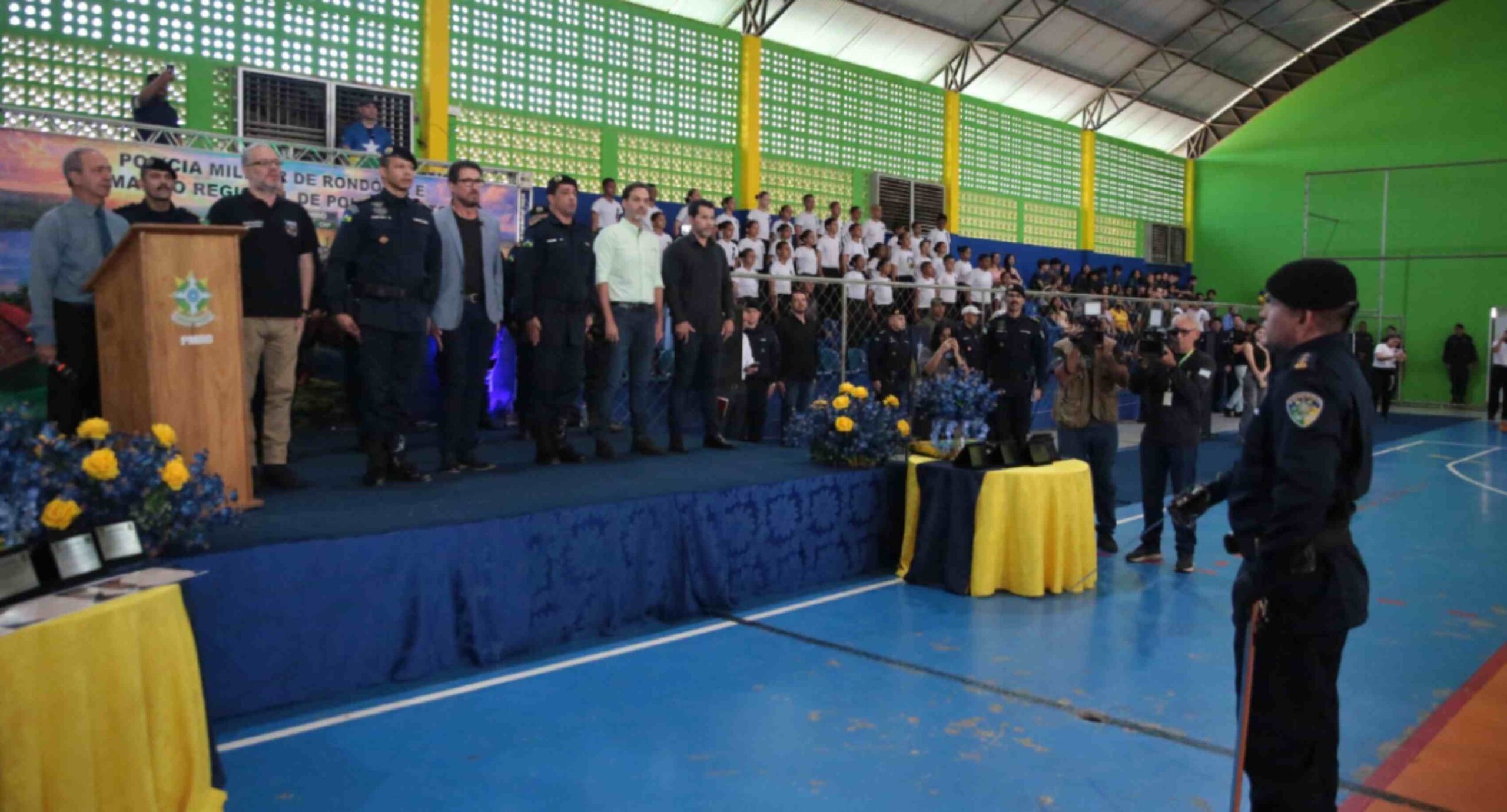 PMRO homenageia policiais por destaque operacional em Porto Velho