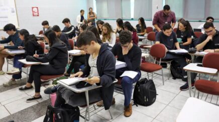 Prazo para renegociação de dívidas do Desenrola Fies encerra nesta segunda-feira
