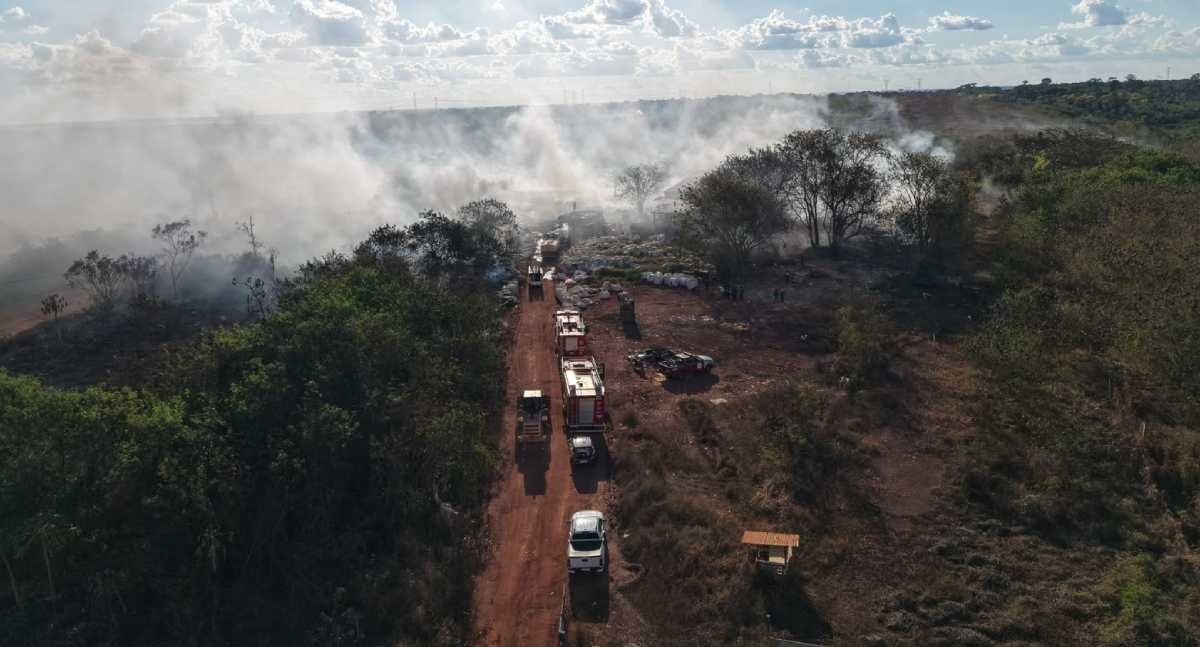 Queimadas em Porto Velho espalham fumaça sobre a capital