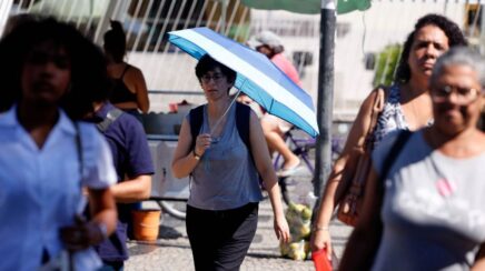 Salário mínimo deve subir para R$ 1.741 em 2027