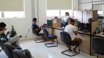 Sine Municipal oferece 102 vagas de emprego em Porto Velho