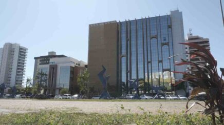 TCE-RO apura compra de materiais pedagógicos em Nova Brasilândia do Oeste