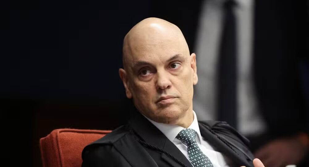 Ala de Moraes deve questionar relatório de Mendonça antes de investigação