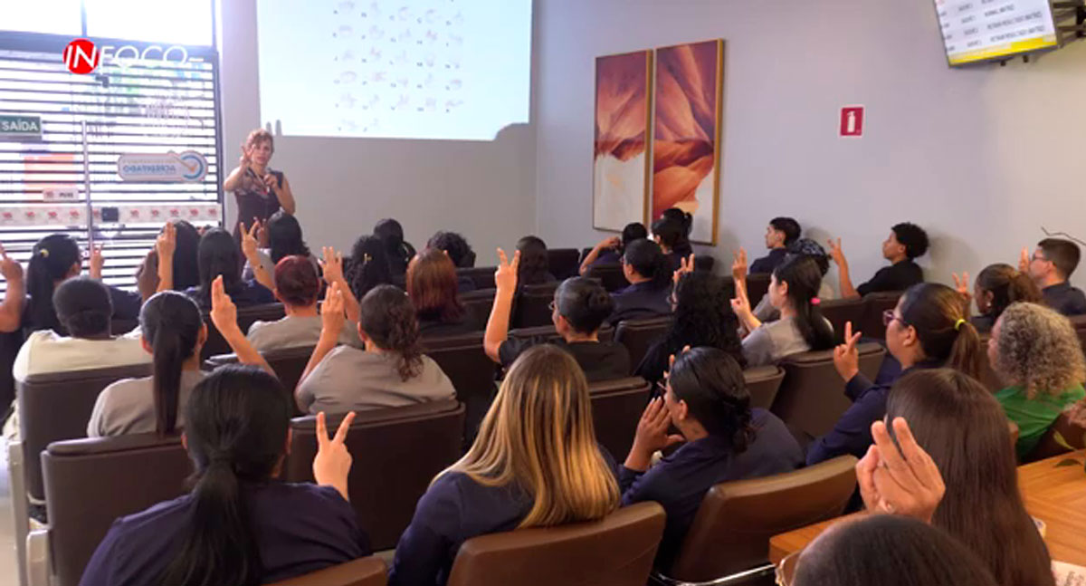Ceaclin promove oficina de Libras em Porto Velho