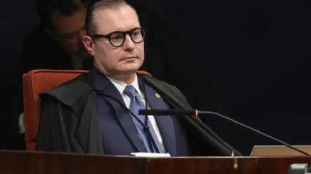 Zanin pede responsabilização após exposição de dados fiscais