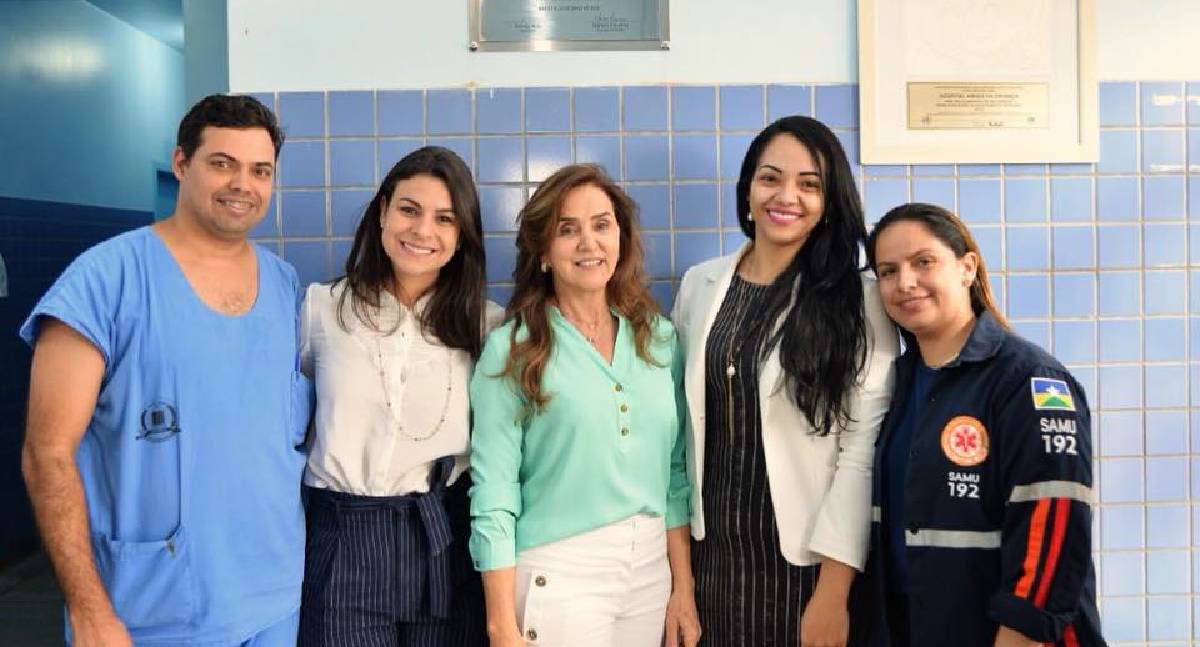 Mariana Carvalho durante agenda política com foco na saúde materno-infantil em Rondônia