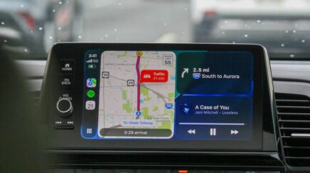 Malware infecta centrais multimídia de carros com Android