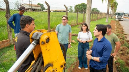 Jaru inicia construção de pista de caminhada no Setor 04