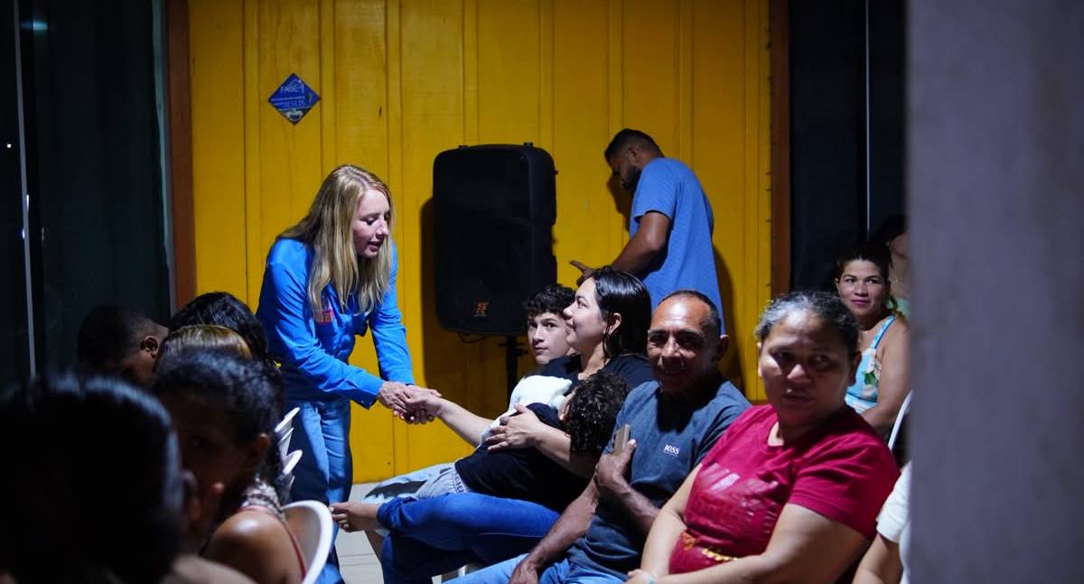 Ieda Chaves durante agenda de campanha na região da Ponta do Abunã, em Porto Velho.