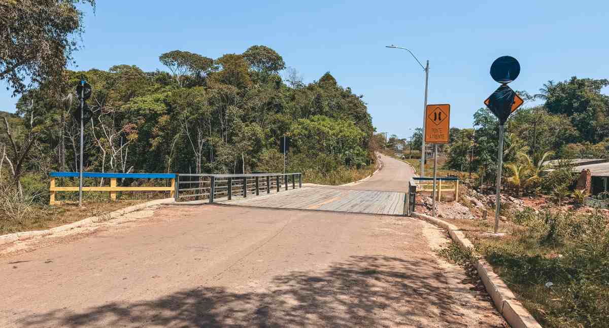 Lombadas serão instaladas na ponte da Estrada de Santo Antônio