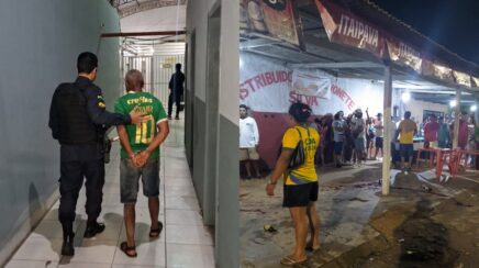 PM da reserva é preso após homem morrer baleado em Candeias do Jamari