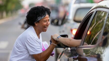 Zona Sul da capital recebe Sílvia Cristina mais uma vez