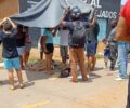Acidente entre carro e moto deixa duas mulheres feridas no bairro Jardim Santana em Porto Velho
