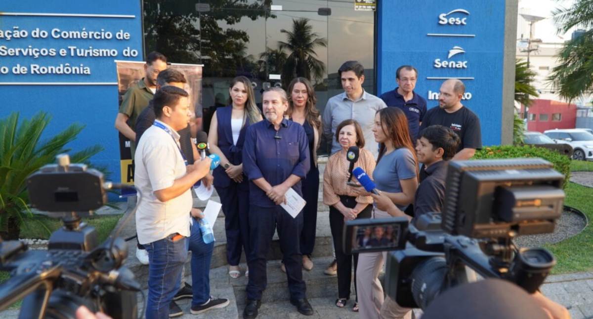 AGORA NÃO! Fecomércio-RO realiza adesivaço e alerta sobre risco econômico com a aprovação da PEC 6 x 1