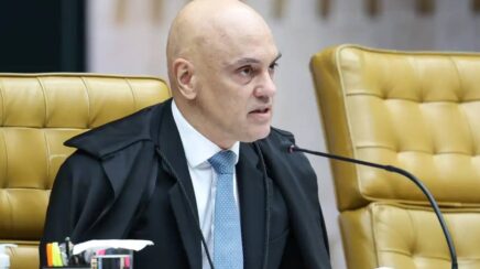 Alexandre de Moraes se declara impedido de analisar mandado de segurança sobre registros no Senado