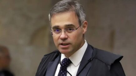 André Mendonça rejeita ação de deputado contra reajuste do Bolsa Família no TSE