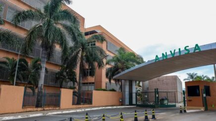 Anvisa alerta para venda irregular de tirzepatida em pó em redes sociais