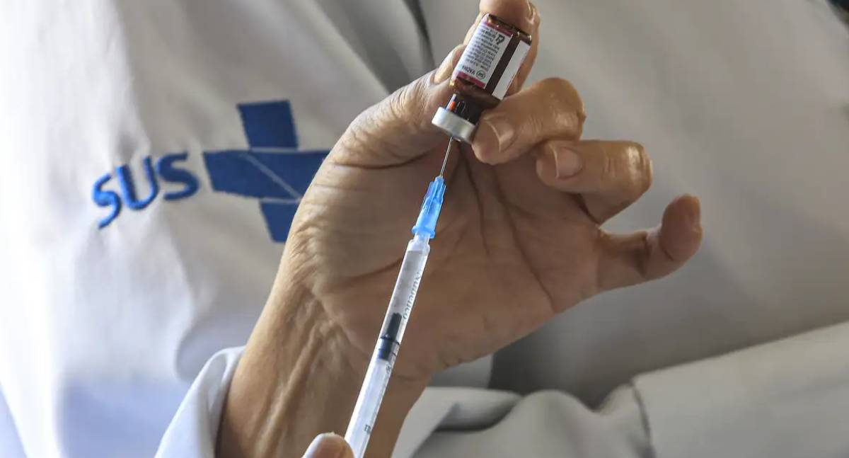 Anvisa aprova ampliação de vacina contra meningite para bebês a partir de seis semanas de vida