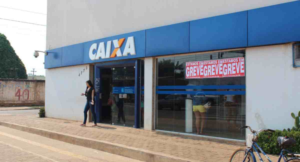 Caixa entra em greve por tempo indeterminado a partir desta quinta