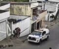 Câmera de segurança registra momento exato de acidente envolvendo motociclista no bairro Lídia Queiroz