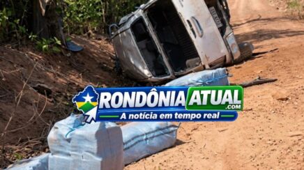 Caminhonete carregada com mais de quinhentos quilos de drogas capota e cinco suspeitos são presos em Rondônia