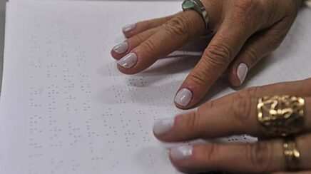 Centros especializados em reabilitação visual no Brasil continuam desconhecidos por grande parte da população
