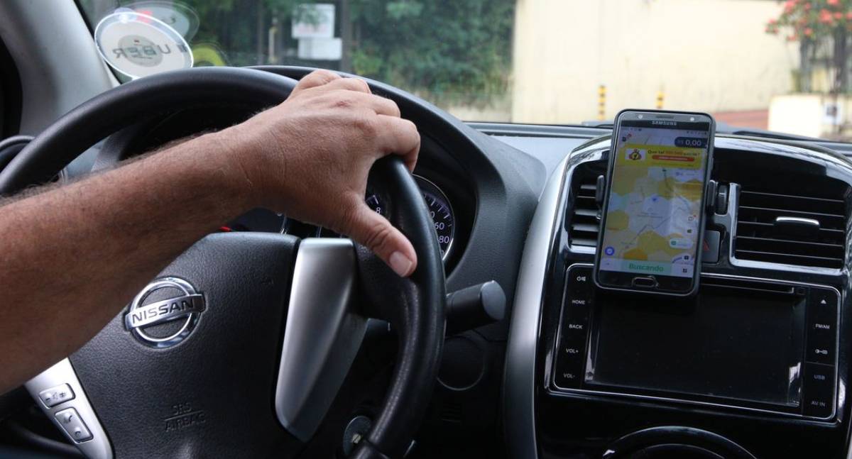 CMN atualiza regras de crédito para compra de veículos por taxistas e motoristas de aplicativo