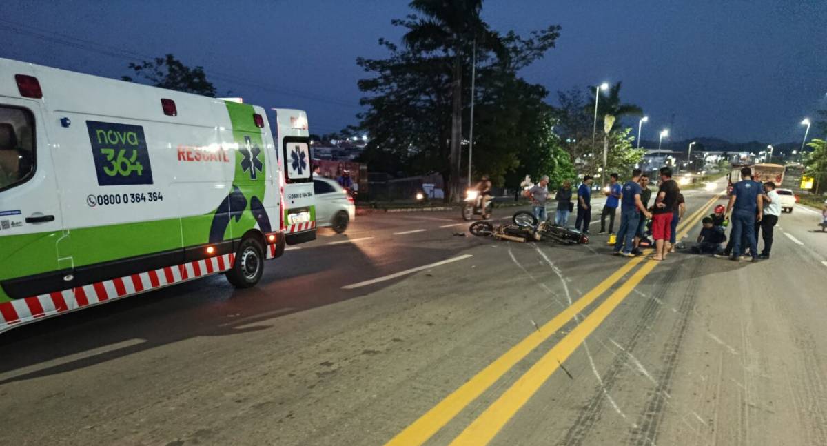 Colisão entre duas motocicletas deixa ferido e mobiliza resgate na BR-364