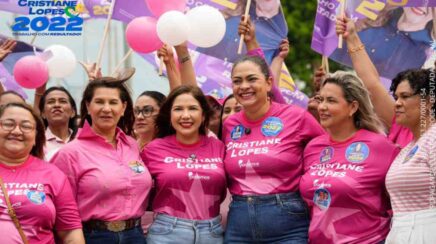 Cristiane Lopes mobiliza mulheres em caminhada em Porto Velho
