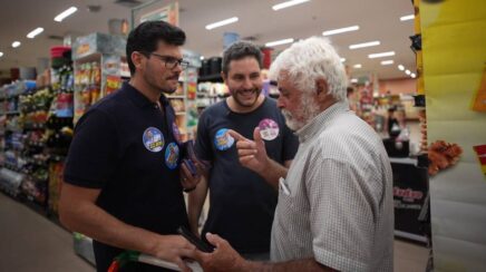 Em Ji-Paraná, Maurício Carvalho recebe reconhecimento pelo trabalho e reforça compromisso de continuar presente