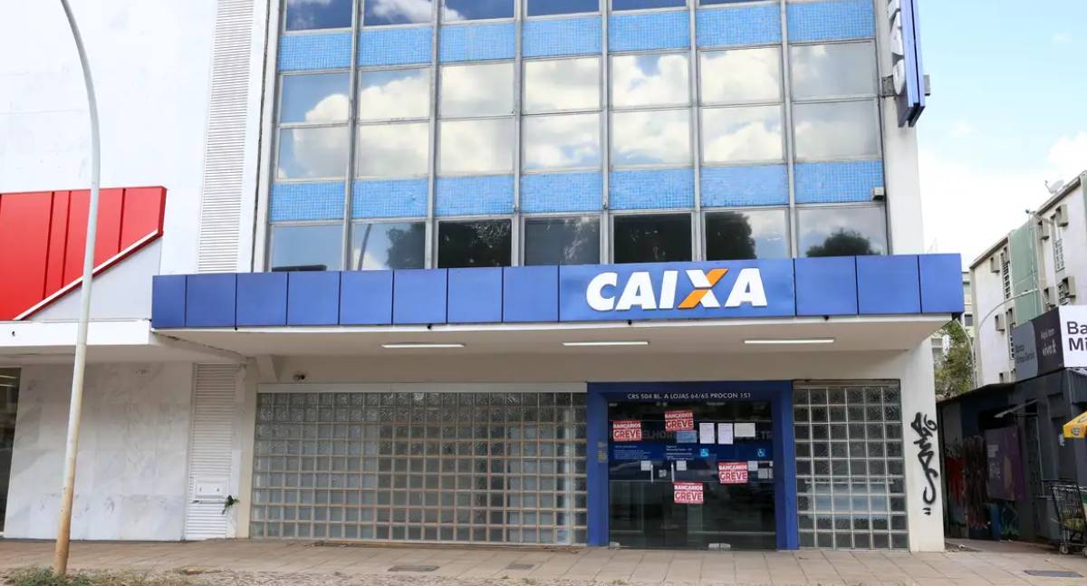 Empregados da Caixa avaliam nova proposta de acordo coletivo e decidem sobre fim de greve na próxima segunda-feira