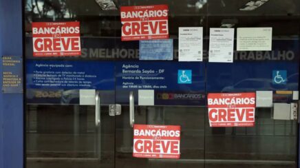 Empregados da Caixa mantêm greve geral após rejeitarem proposta final do banco em votação decisiva