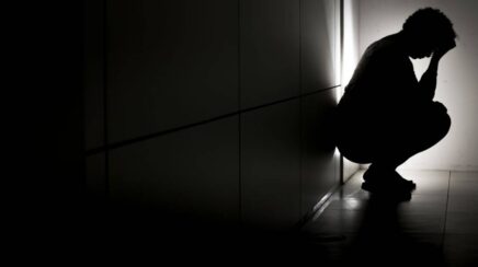 Especialistas alertam para o crescimento de sofrimento psíquico e risco de suicídio ligado a vício em apostas virtuais