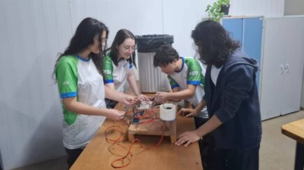 Estudantes do SESI e SENAI de Cacoal criam solução acessível e representam Rondônia em programa nacional
