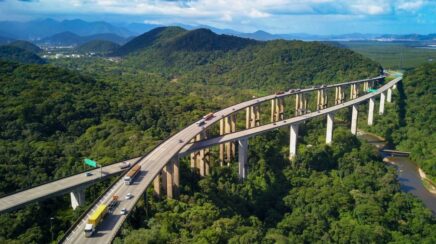 Estudo da CNI aponta necessidade de dobrar investimentos para superar déficit em infraestrutura