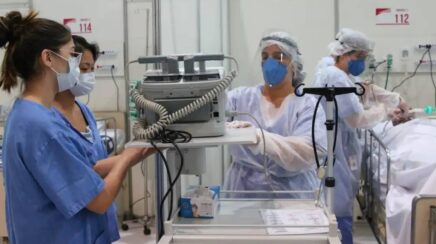 Estudo revela que quase metade dos médicos de UTIs no Brasil sofre com alto esgotamento mental