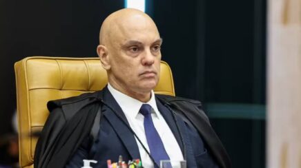 Ex-ministros defendem investigação de relações entre Moraes e Vorcaro no STF