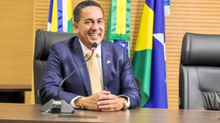 Eyder Brasil transforma a própria história em exemplo na política