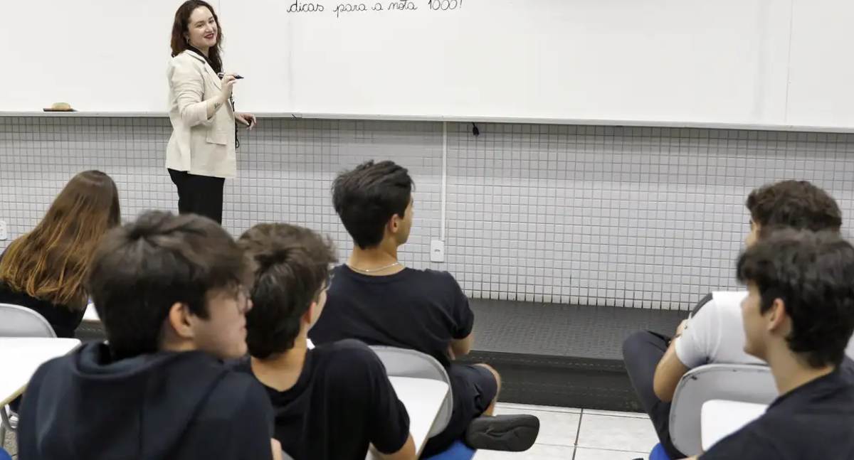 Inep lança cartilha de redação do Enem com orientações detalhadas e regras de correção para as provas de novembro