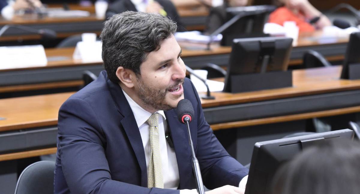 Maurício Carvalho garante avanço histórico da PEC da Transposição na Comissão de Constituição e Justiça da Câmara
